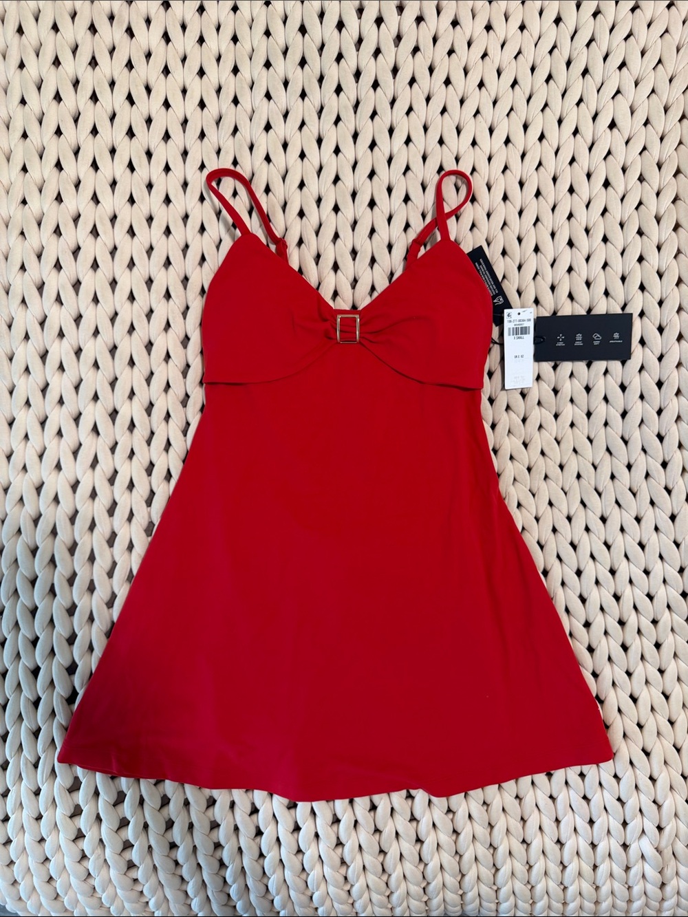 Abercrombie YPB red active dress